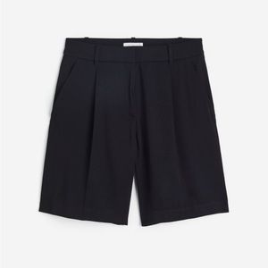 Black Bermuda dress shorts H&M BNWT